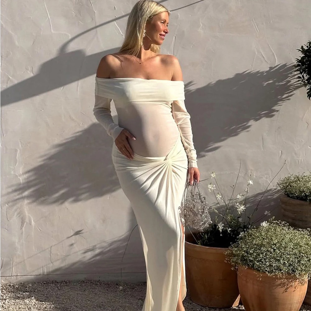 Elegant Off-Shoulder Long Sleeve Dress